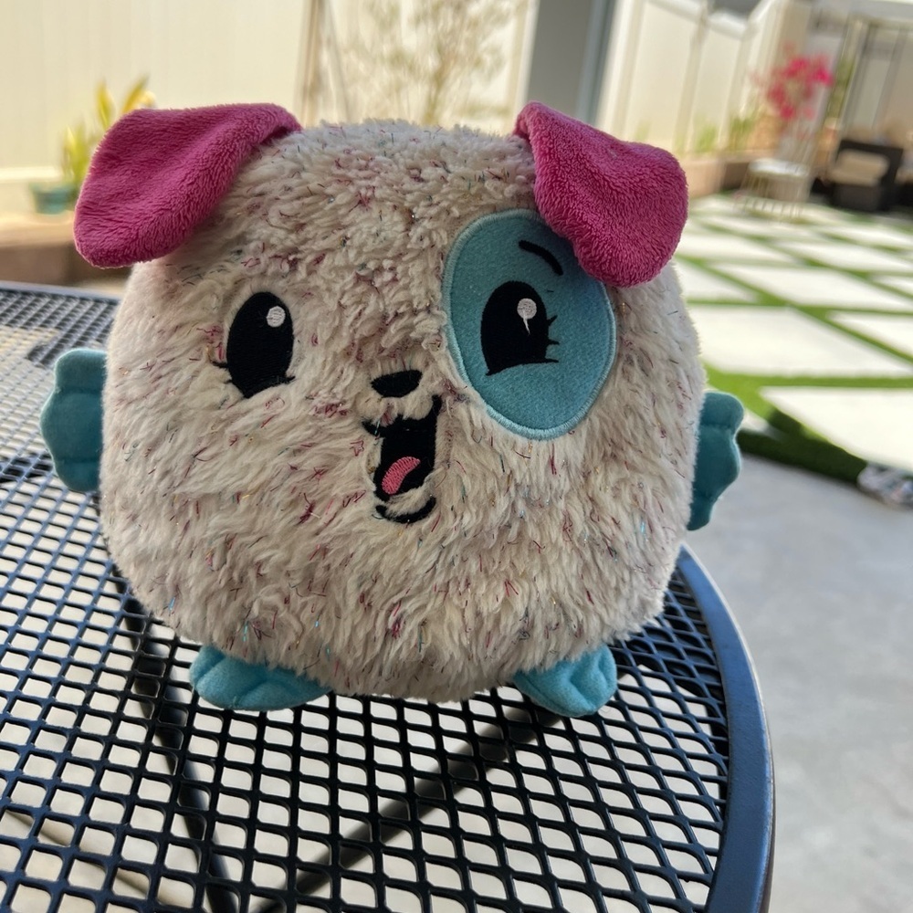 Pikmi Pops Surprise Espi The Shiny Dog Plush Pop 7" Stuffed Animal White Pink